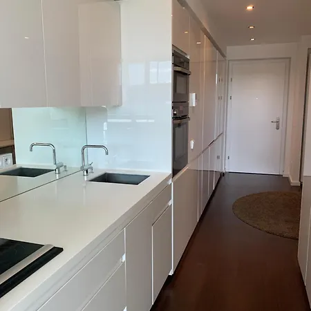 Riverview Eurovea Apartment
