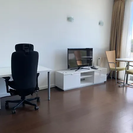 Riverview Eurovea Apartment Apartamento *