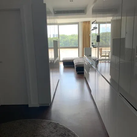 Riverview Eurovea Apartment * Bratislava